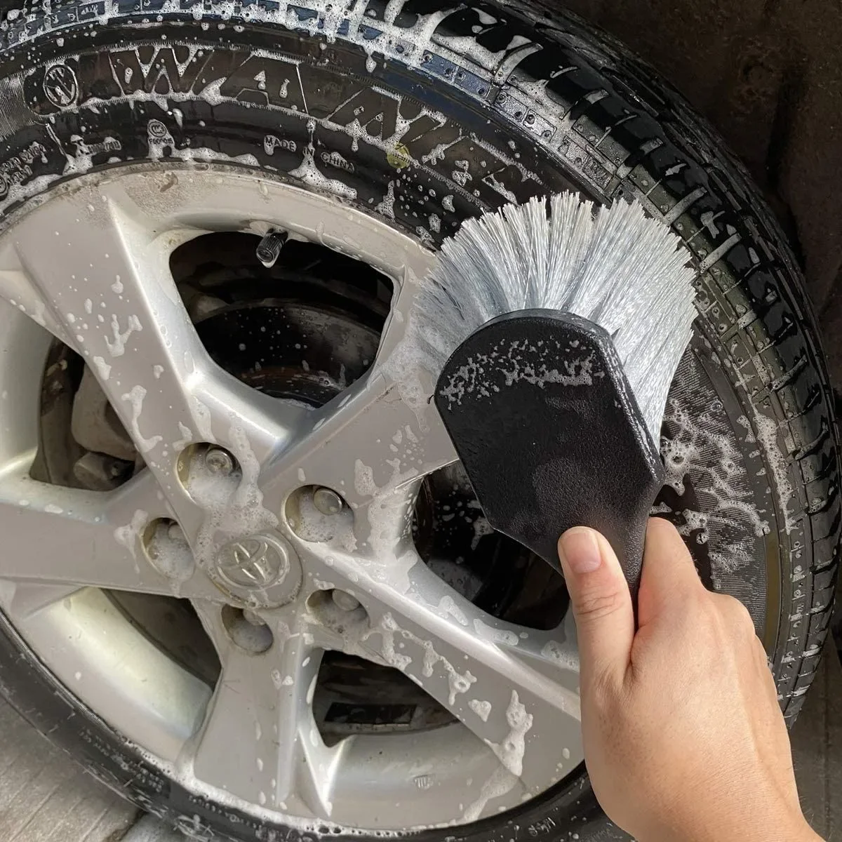 Car Tire Wheel Rim Cleaning Br - огляд і ціна Interior Detailing Kit